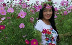 动漫女孩被虐图片